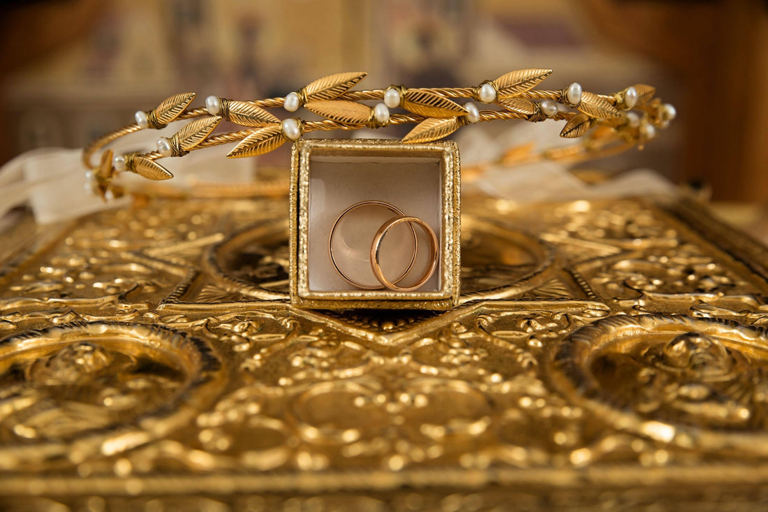 Gold Jewelry Care Guide: How to Maintain the Shine and Value of Your Precious Pieces