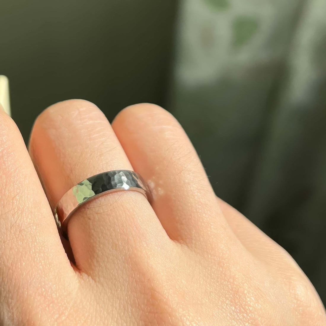Niobium Ring