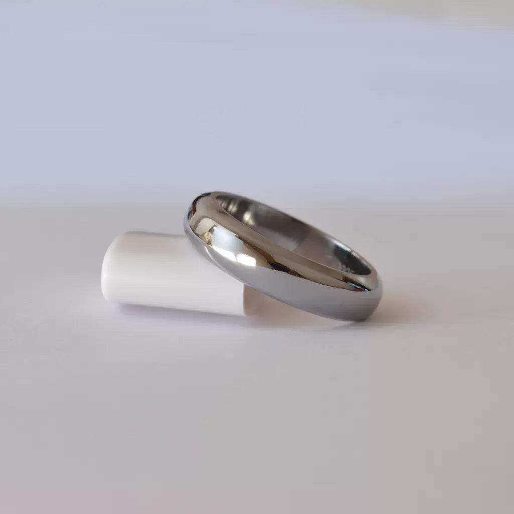 No.73 Plus Heavy and Delicate Curved Pure Tantalum Ring - LOVELY ROBIN