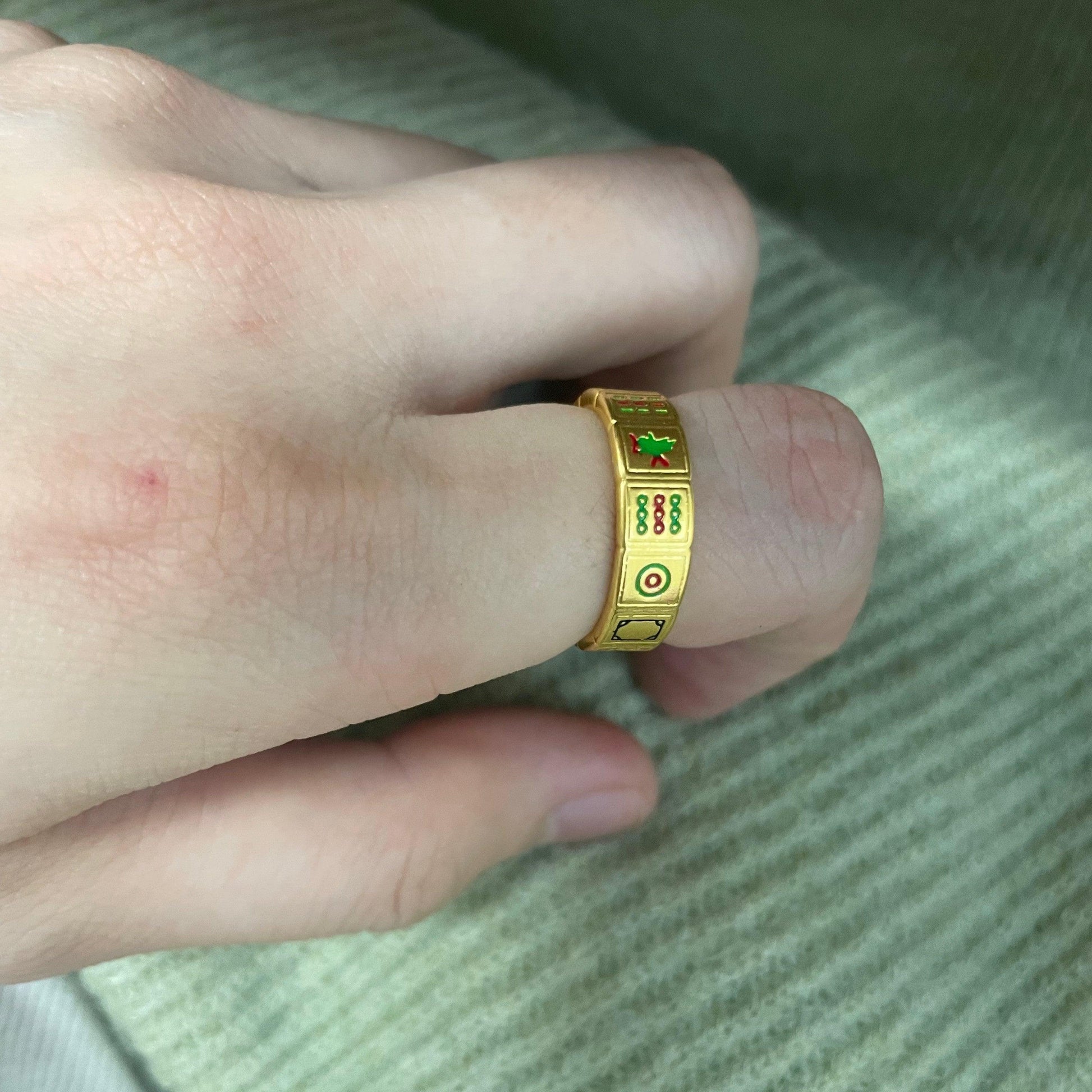 Lucky Strike Mahjong Gold Ring - LOVELY ROBIN