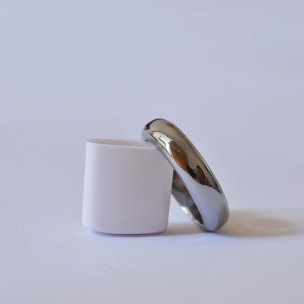 No.73 Plus Heavy and Delicate Curved Pure Tantalum Ring - LOVELY ROBIN
