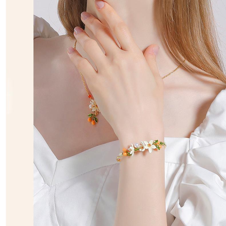 Orange Blossom and Kumquat Bracelet - LOVELY ROBIN