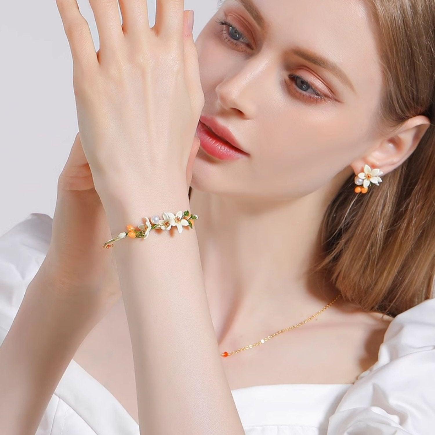 Orange Blossom and Kumquat Bracelet - LOVELY ROBIN