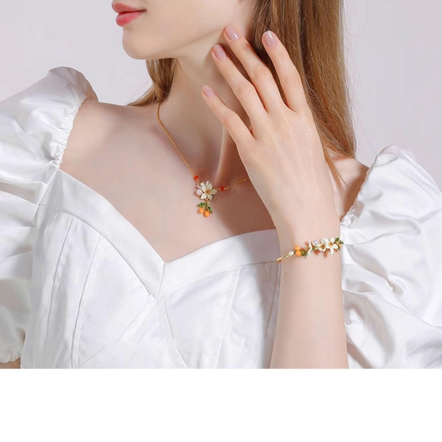 Orange Blossom and Kumquat Bracelet - LOVELY ROBIN