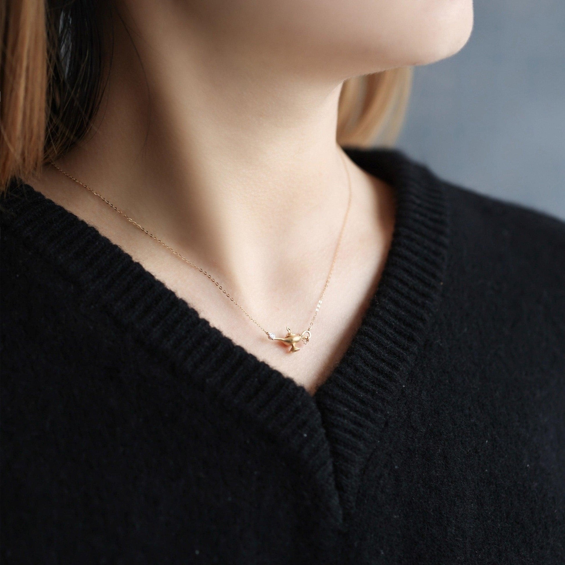 Wishes Granted 18K Gold&Diamond Aladdin Lamp Pendant Necklace - LOVELY ROBIN