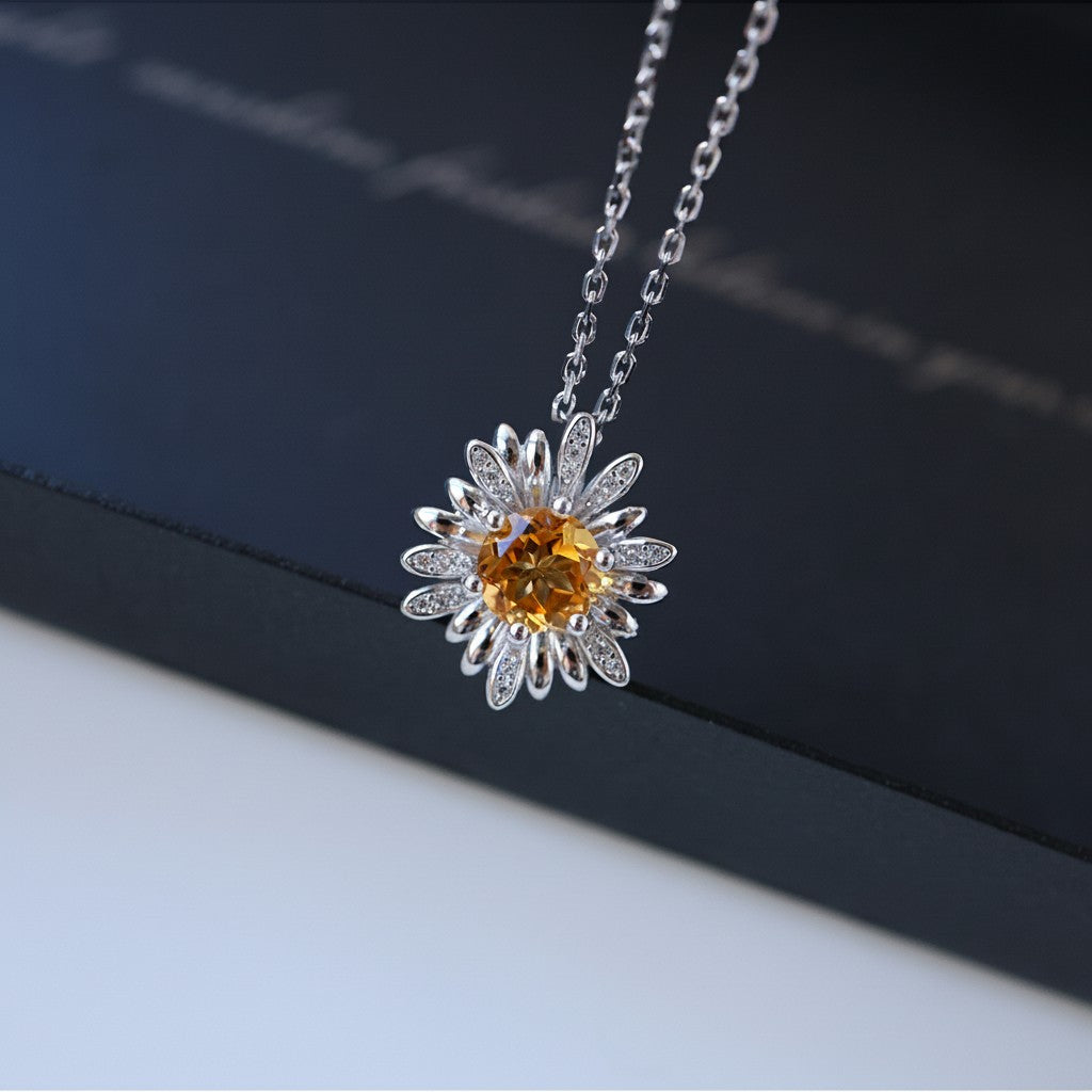 Daisy Citrine Pendant Necklace in 925 Sterling Silver – Handcrafted Brazilian Yellow Quartz Birthstone Jewelry