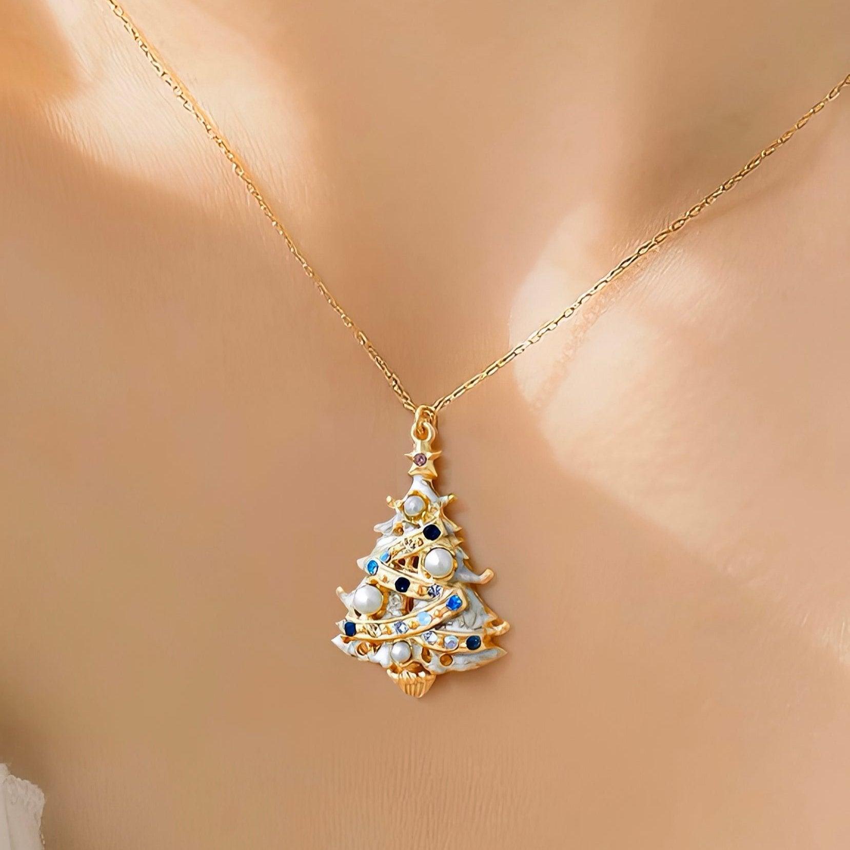 Festive Christmas Tree Pendant Necklace - LOVELY ROBIN