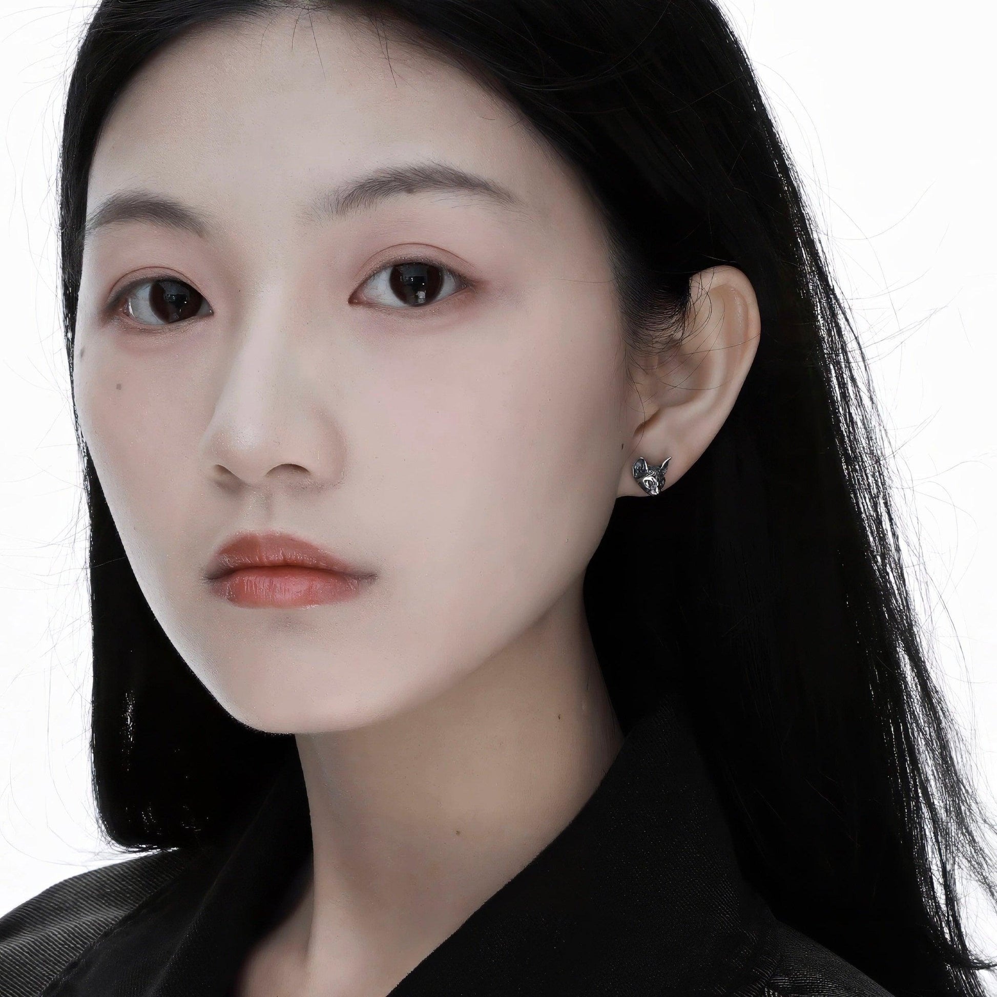 Vintage Silver Gothic Cat Stud Earrings - LOVELY ROBIN