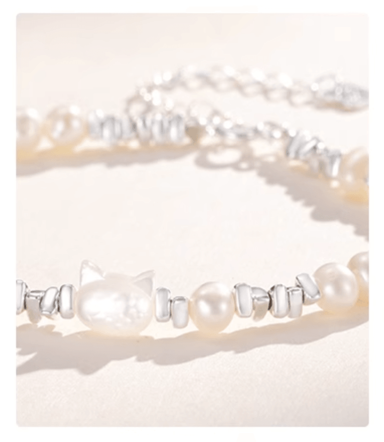 Feline Grace | Sterling Silver Baroque Pearl Cat Bracelet - LOVELY ROBIN