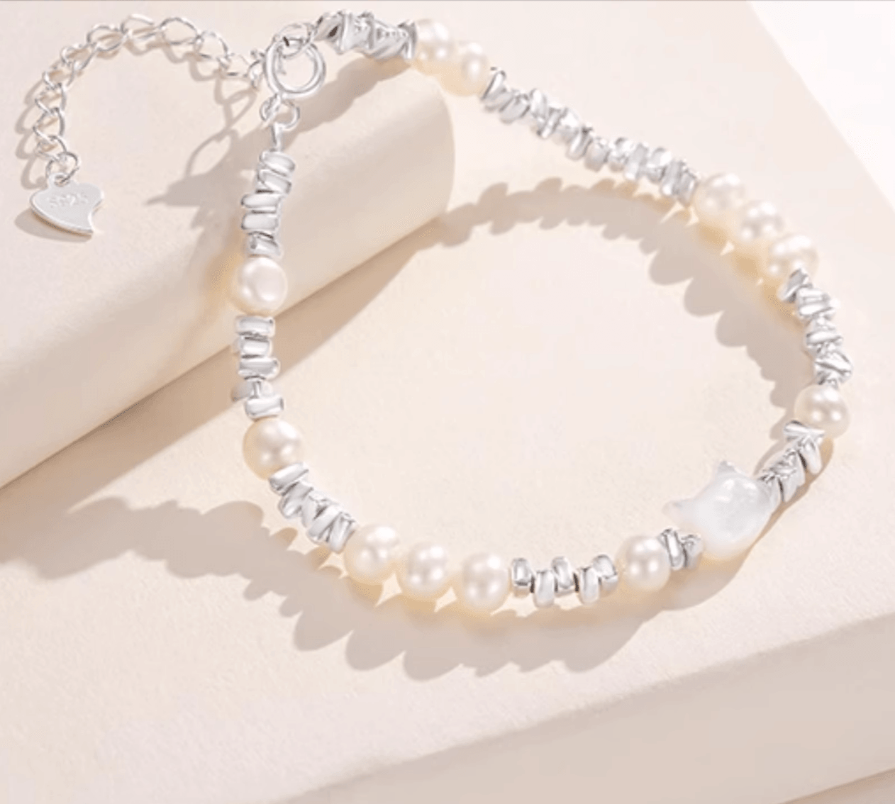 Feline Grace | Sterling Silver Baroque Pearl Cat Bracelet - LOVELY ROBIN