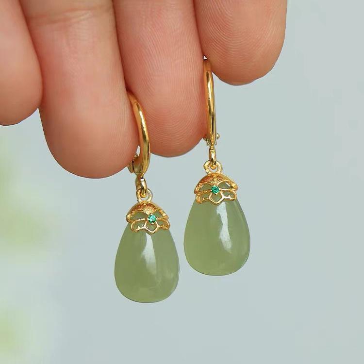 Radiance of Jade - Hetian Jade Earrings - LOVELY ROBIN