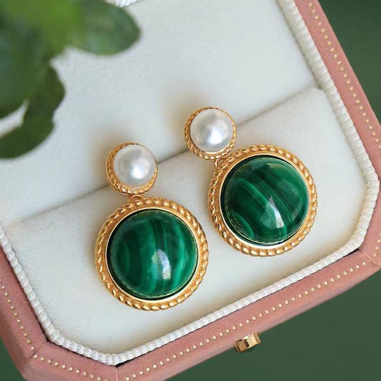 Radiant Elegance - Malachite Pearl Earrings - LOVELY ROBIN