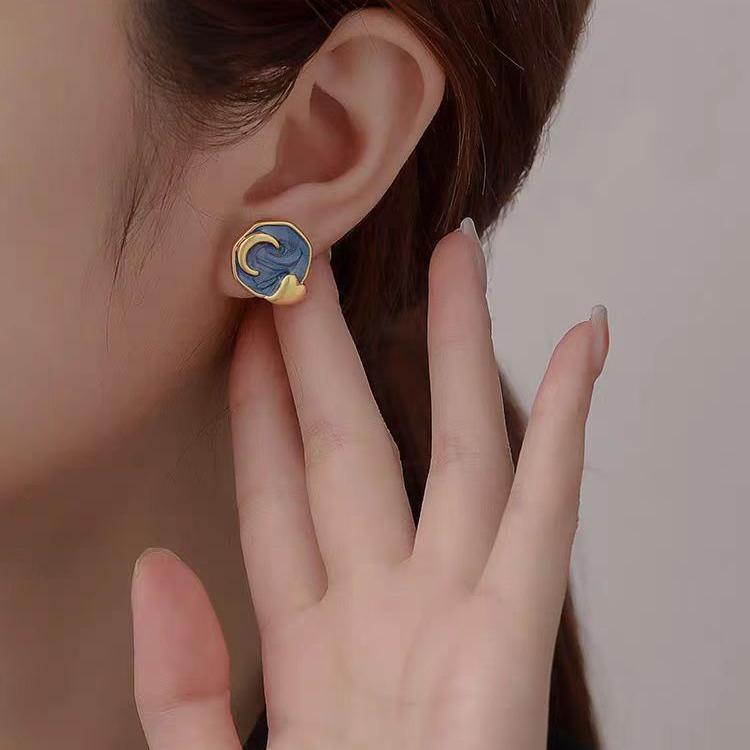 Sun & Moon Twilight Earrings - LOVELY ROBIN