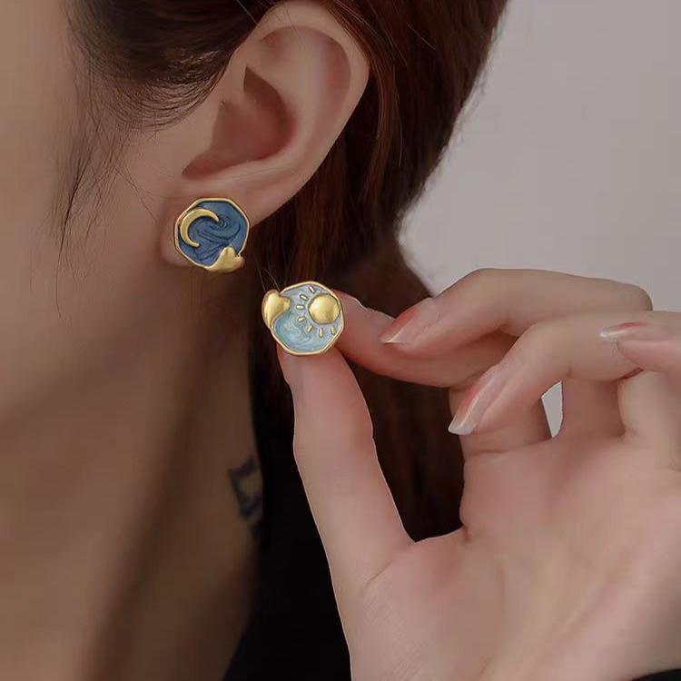 Sun & Moon Twilight Earrings - LOVELY ROBIN