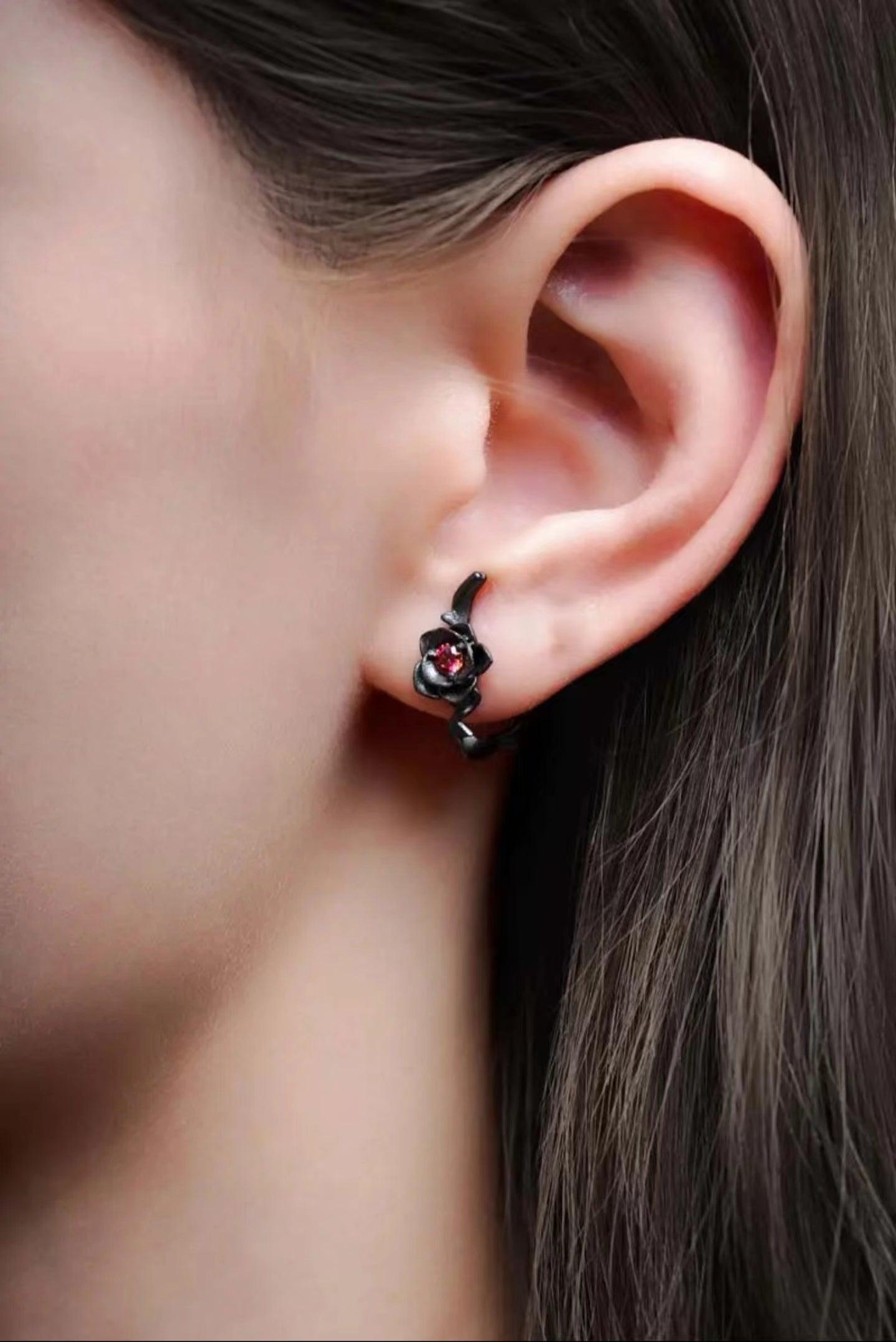 Moissanite Thorn Rose Non-Pierced Ear Cuff - LOVELY ROBIN