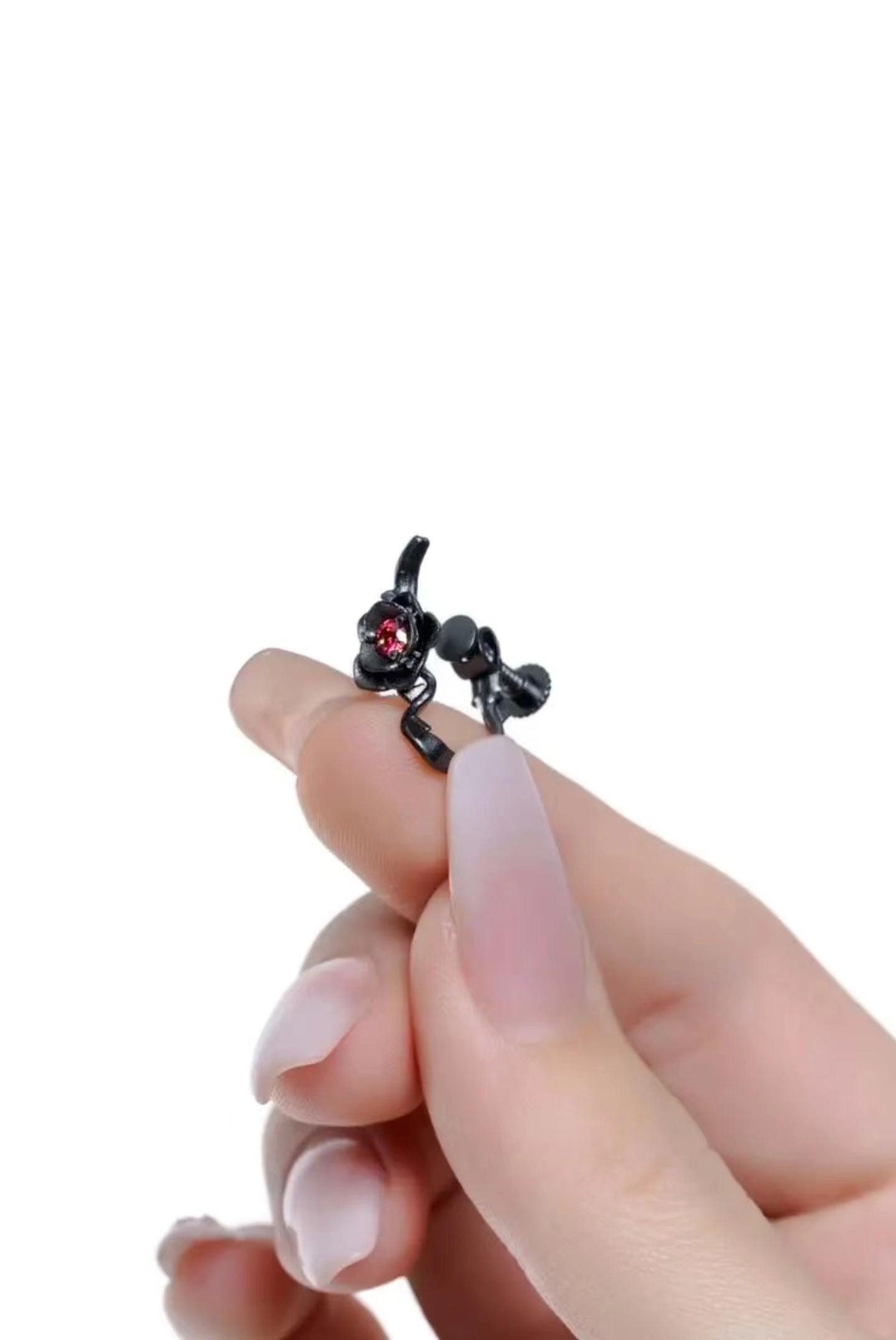 Moissanite Thorn Rose Non-Pierced Ear Cuff - LOVELY ROBIN