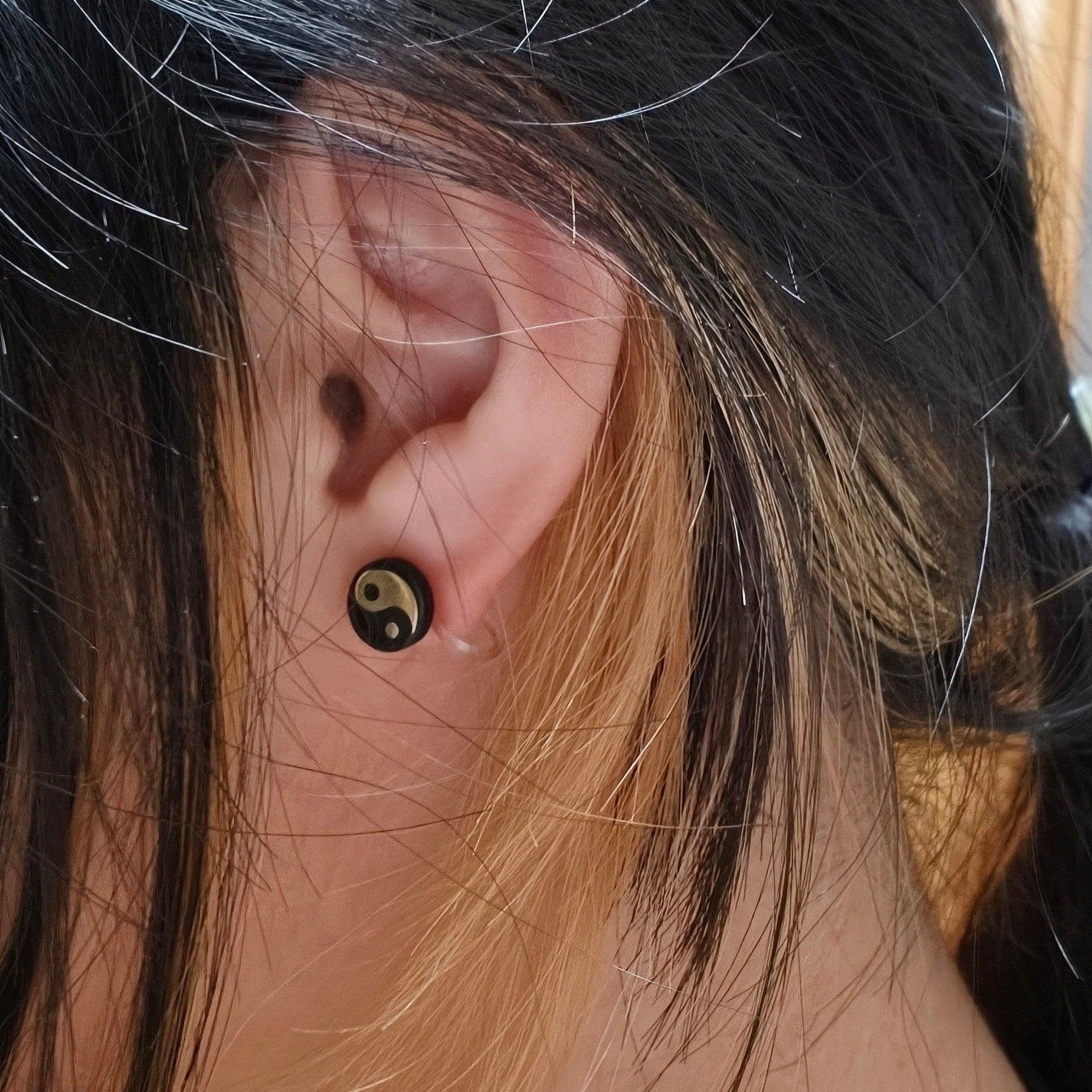 Yin-Yang Stud Earrings - LOVELY ROBIN