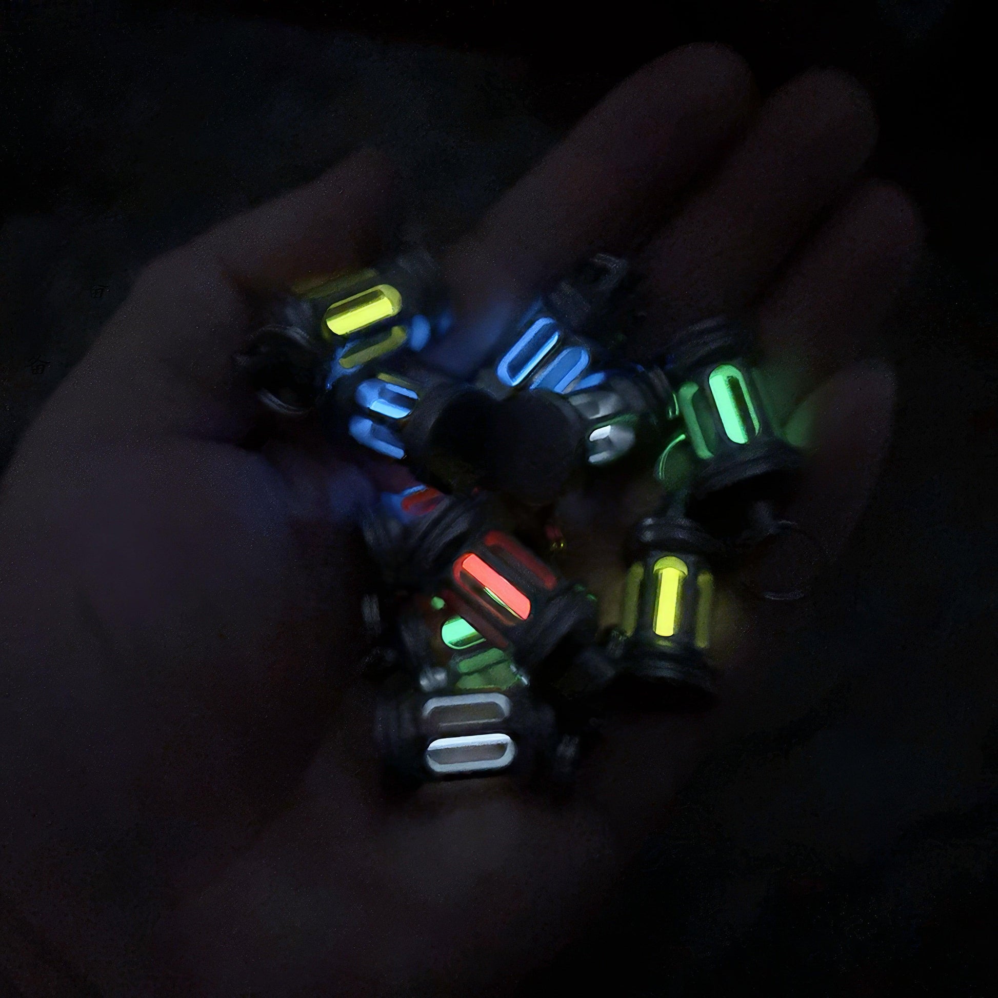 Starlight Guardian – Titanium Multi-purpose Tritium Pendant - LOVELY ROBIN