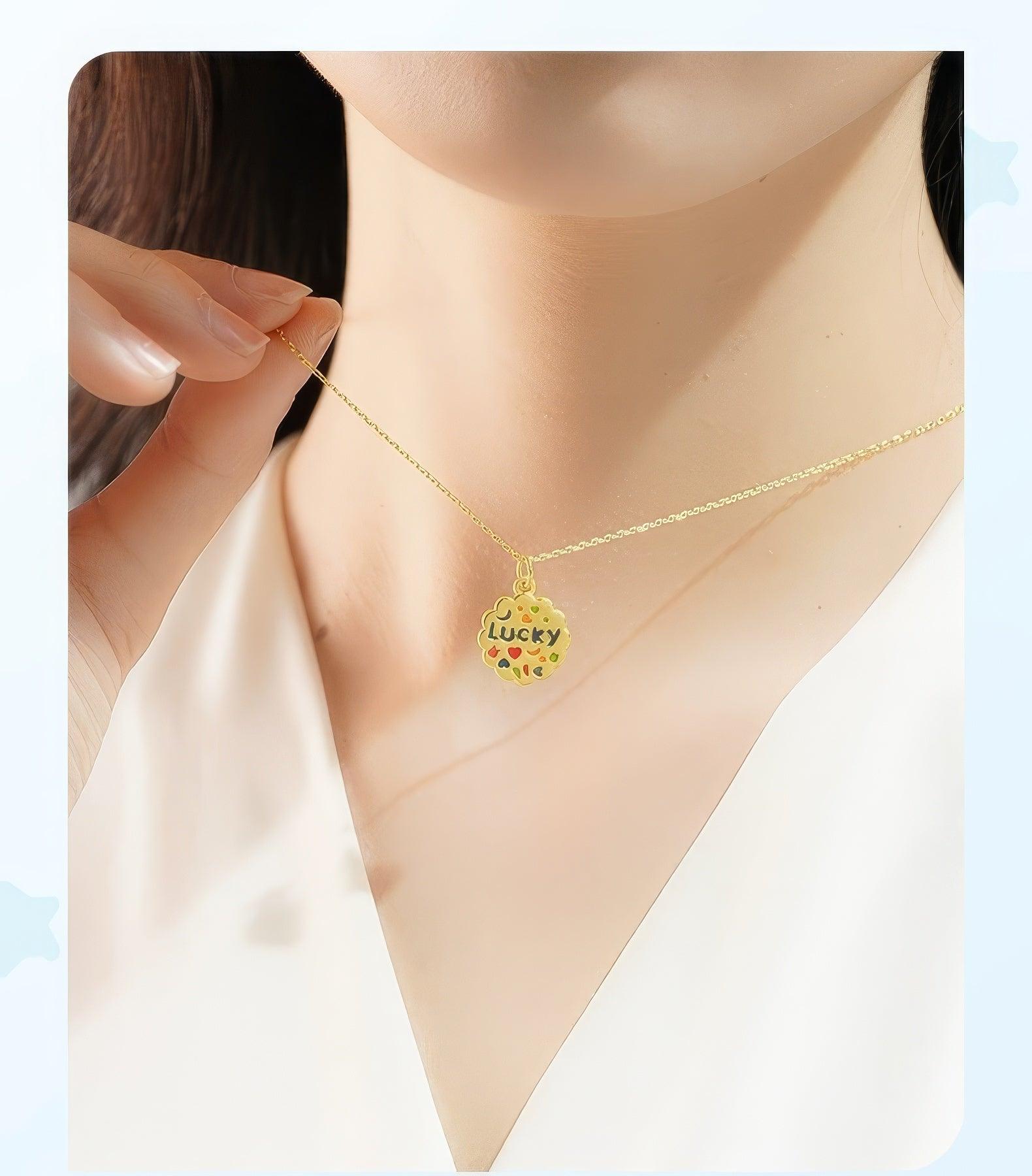 Lucky Cookie Pure Gold Pendant - LOVELY ROBIN