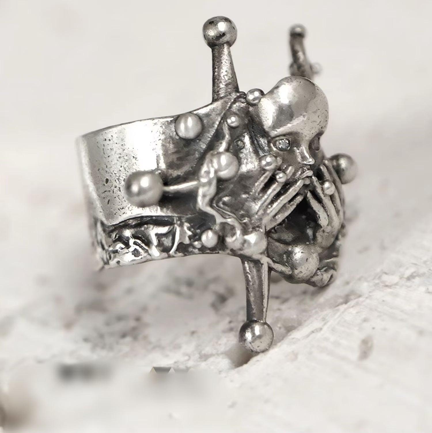 Chaser of Light Vintage Silver Ring - LOVELY ROBIN