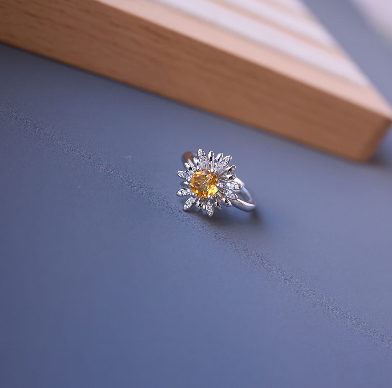 Daisy Flower Citrine Open Ring in 925 Sterling Silver