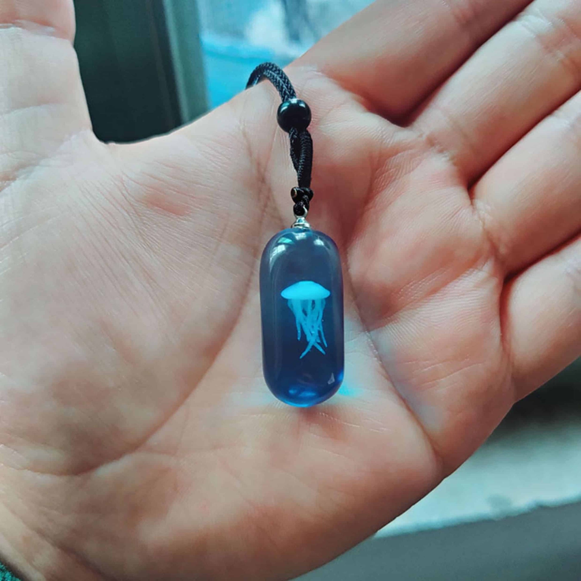 Handcrafted Jellyfish Pendant Necklace – Glow in the Dark Ocean-Inspired Resin Jewelry