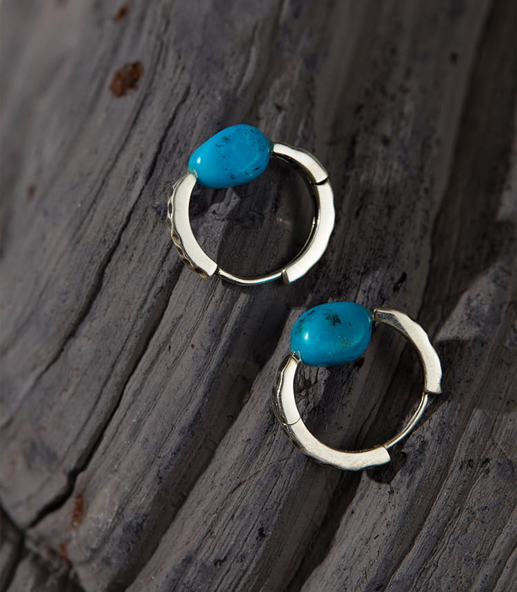 Handcrafted Tibetan-Style Ramratso Natural Turquoise Earring