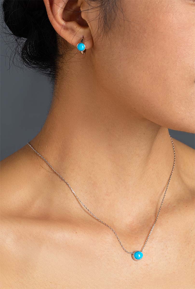 Minimalist Tibetan Natural Turquoise Necklace in 925 Sterling Silver