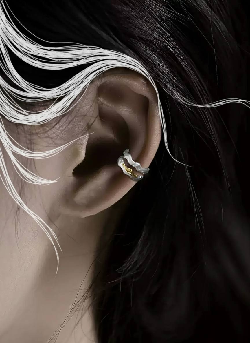 Sunlit-Mountain-999-Silver-Ear-Cuff-No-Piercing_3