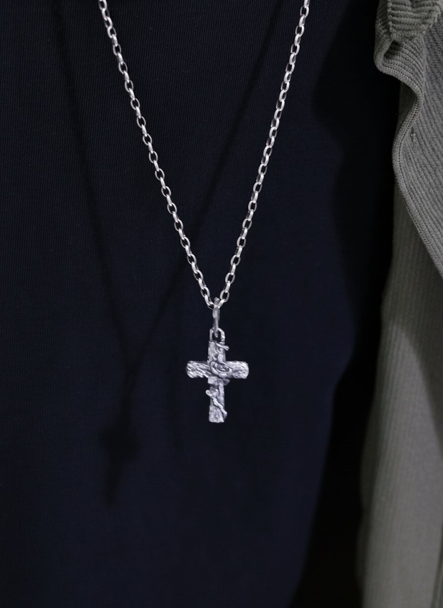 Thorn-Flower-Cross-Pendant-Necklace-in-S999-Sterling-Silver_13