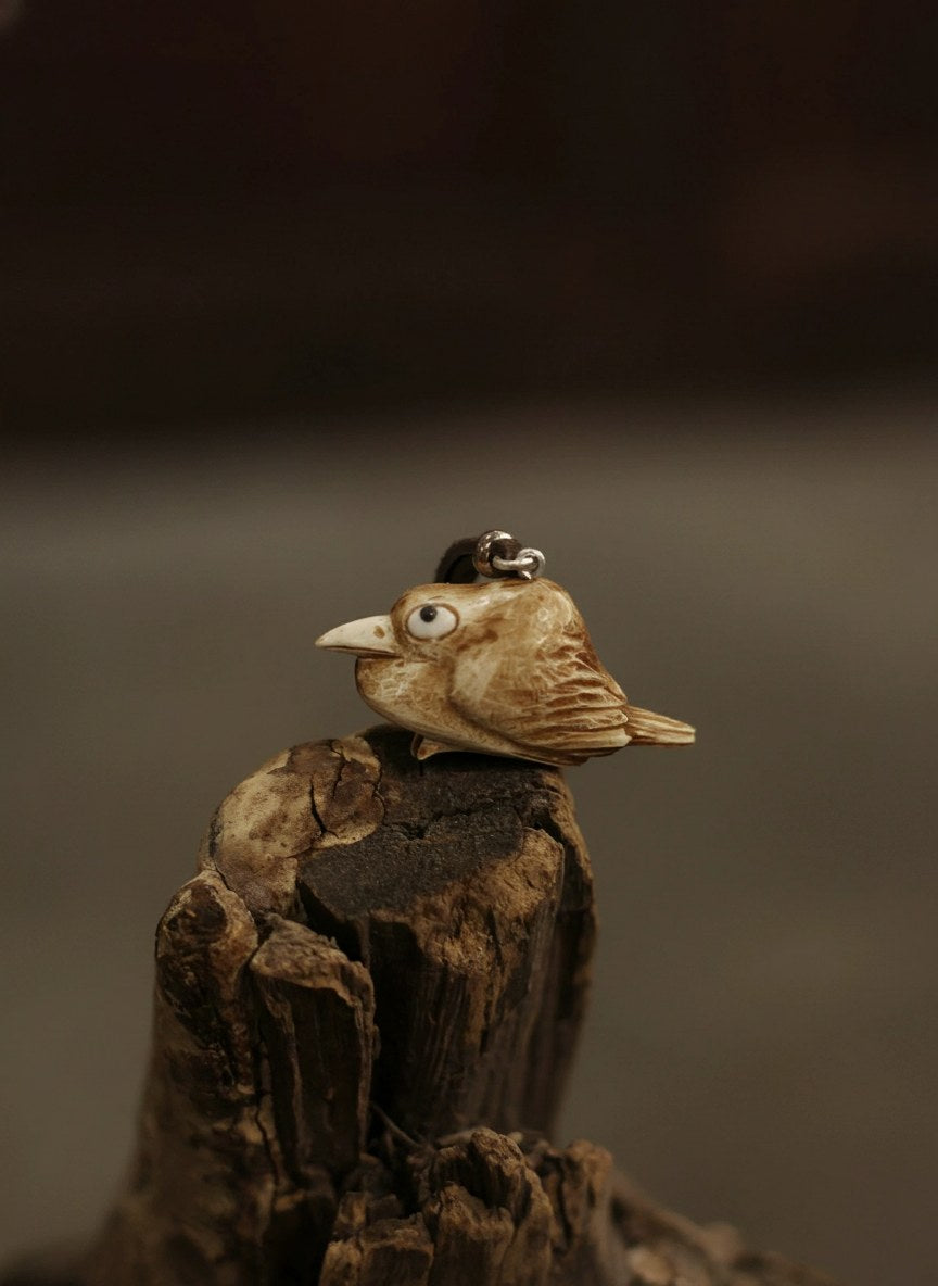 Vintage-Deer-Antler-Bird-Pendant-Necklace_7