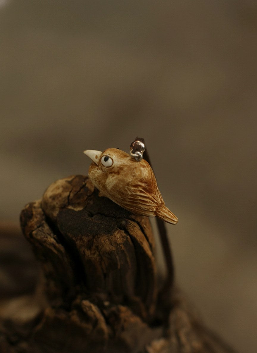 Vintage-Deer-Antler-Bird-Pendant-Necklace_9